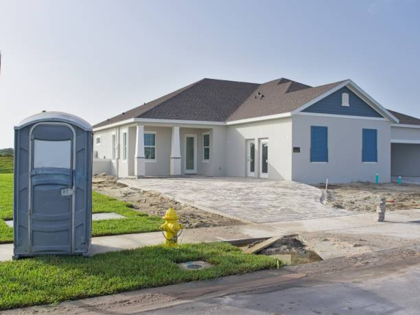 Porta potty delivery and setup in Brea, CA